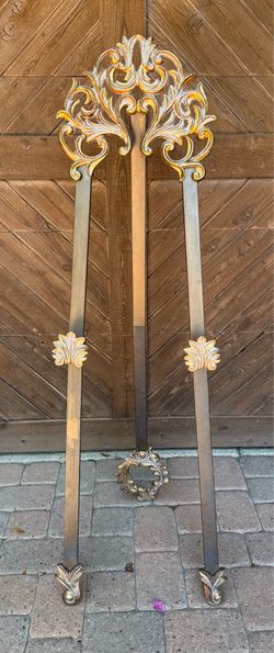 Brass ornate floor easel for art