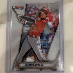 The product is a 2019 Bowman's Best Shohei Ohtani Refractor #33 baseball card from Topps. This trading card features the Los Angeles Angels player in 
