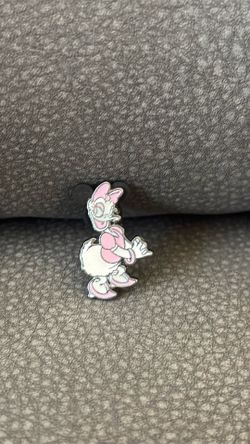Disney Daisy Duck Pin