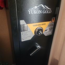 Yukon Gold Safe