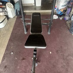 Weight bench