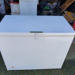 chest freezer frigidaire 7 cubic feet delivery is avail