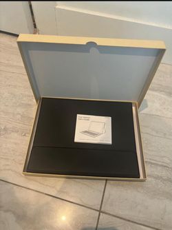 Brand New In The Box Laptop Cover.  Fits Up To 9 X 11.  With Keyboard Cover Also.