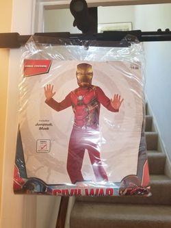 Brand new boy's Halloween costume "iron man"