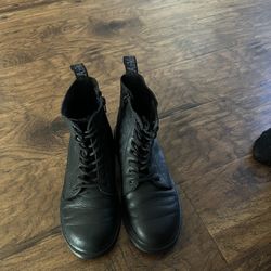 Youth Doc Martens