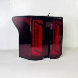 2024 - 2025 KIA SORENTO  LH DRIVER SIDE TAILLIGHT OEM