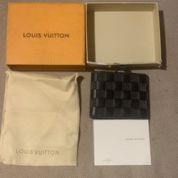 Louis Vuitton Wallet 