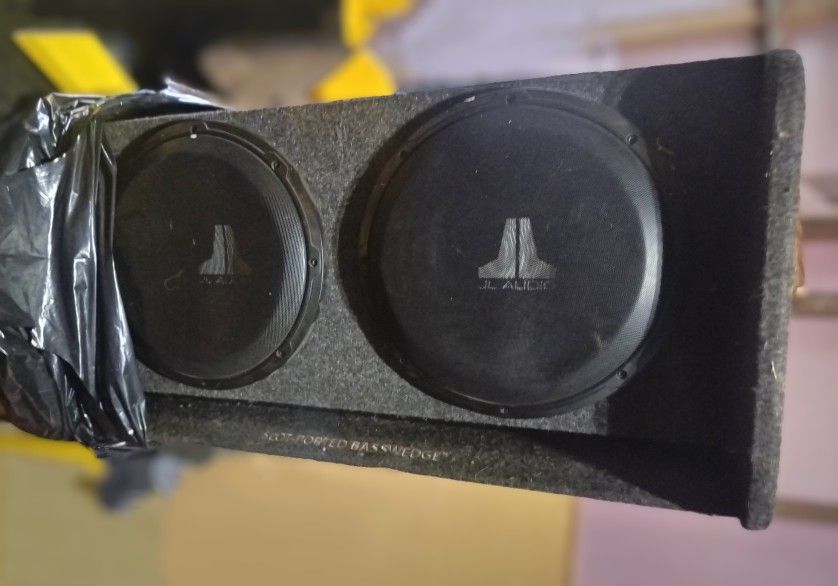 Give Your Car Audio System the Bass It Deserves!