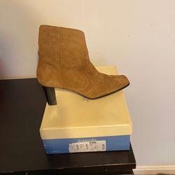 St. Johns Bay Size 10