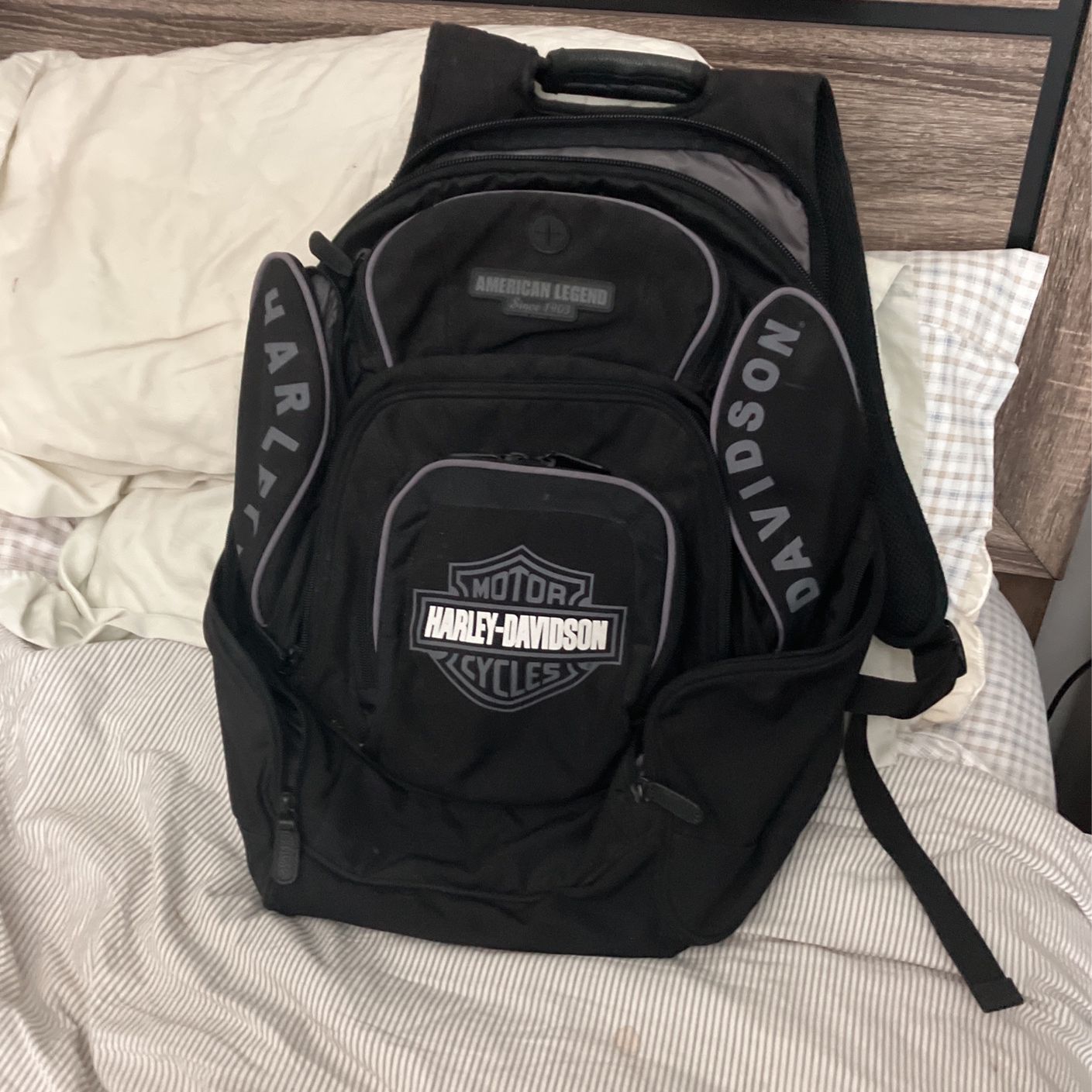Harley Davidson Backpack Convertable for Sale in Lombard, IL - OfferUp