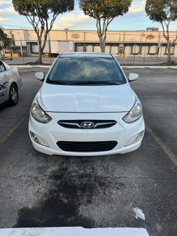 2013 Hyundai Accent