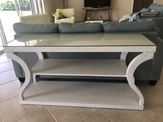 Ethan Allen console table