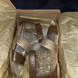 New Uggs Gladiator Sandals 5Y