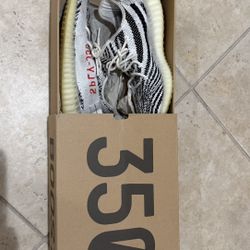 Adidas Yeezy 350 Zebra