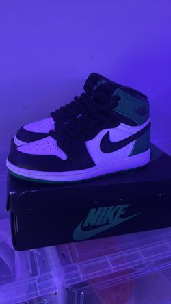 Jordan 1 Lucky Green (5Y)