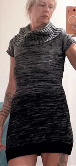 Medium LEI Gray Ombre Knit Cowl Neck Sweater Dress
