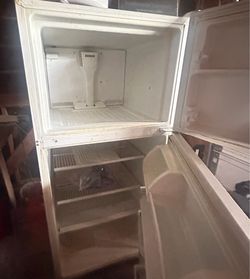 Whirlpool refrigerator