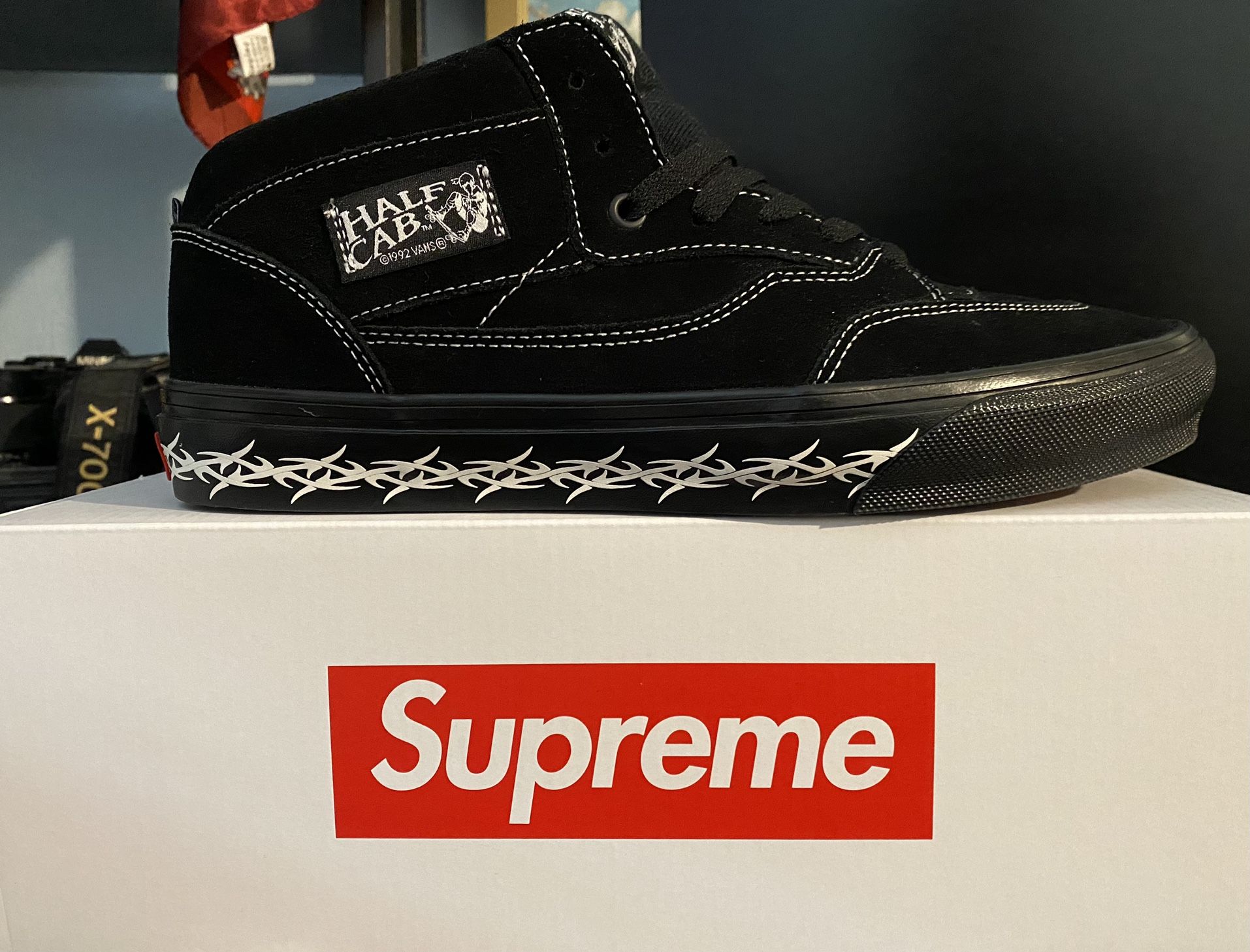 Supreme x Vans Skate Half Cab 12/Trade