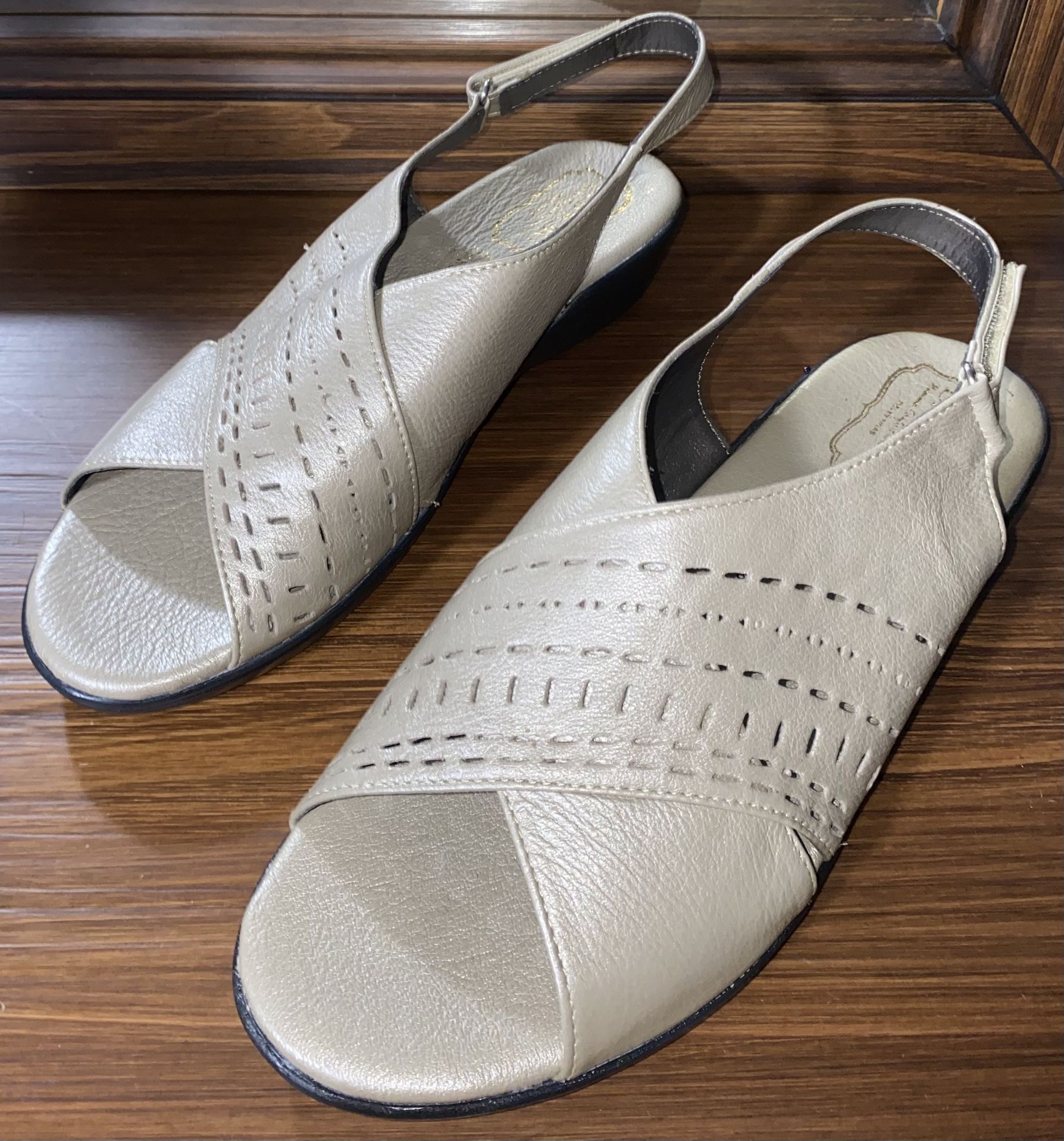 NEW! Womens 100% Genuine Leather Sling-Back Sandal Size 26cm Women’s Casual Comfort