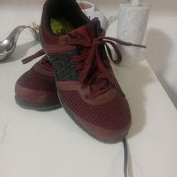 Reebok Safety Shoes 7.5 Wide