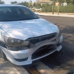 2005 Mitsubishi lancer Part Out