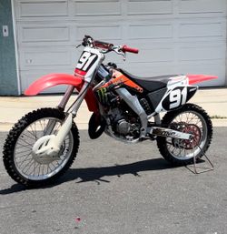 Honda cr125