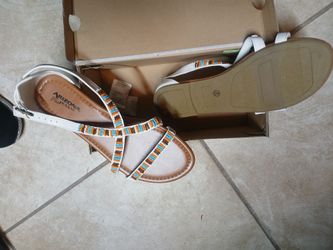 Arizona Jean Co. Beaded Flat Sandals