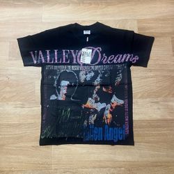 Valley Dreams Graphic Shirt