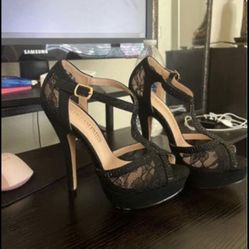 DreamPair Heels; Size 5