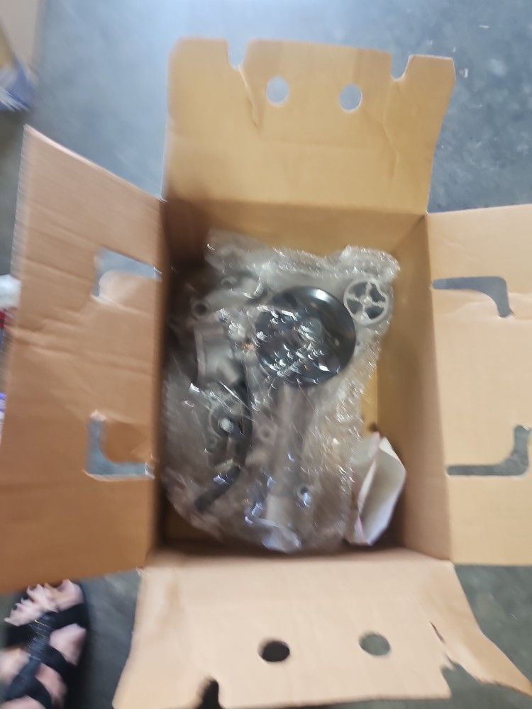 RAM 1500 Water pump thermostat serpentine belt