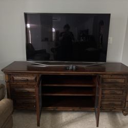 Haverty’s Wood Entertainment Center