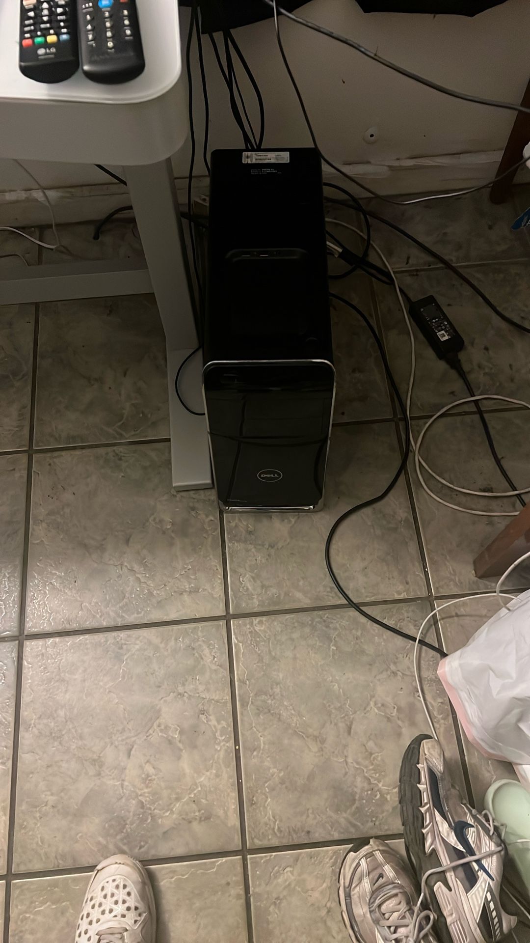Dell Windows 10  Intel Core I7 Processor Desktop Computer  