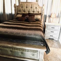 Ashley Furniture Queen Bed & Nightstand Set - Distressed Gray/Tufted
