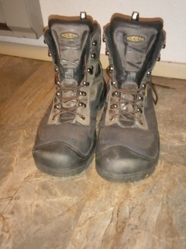 Size 12 Keen Steel Toe Boots