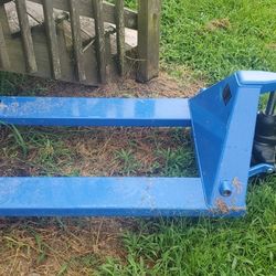 Pallet Jack 