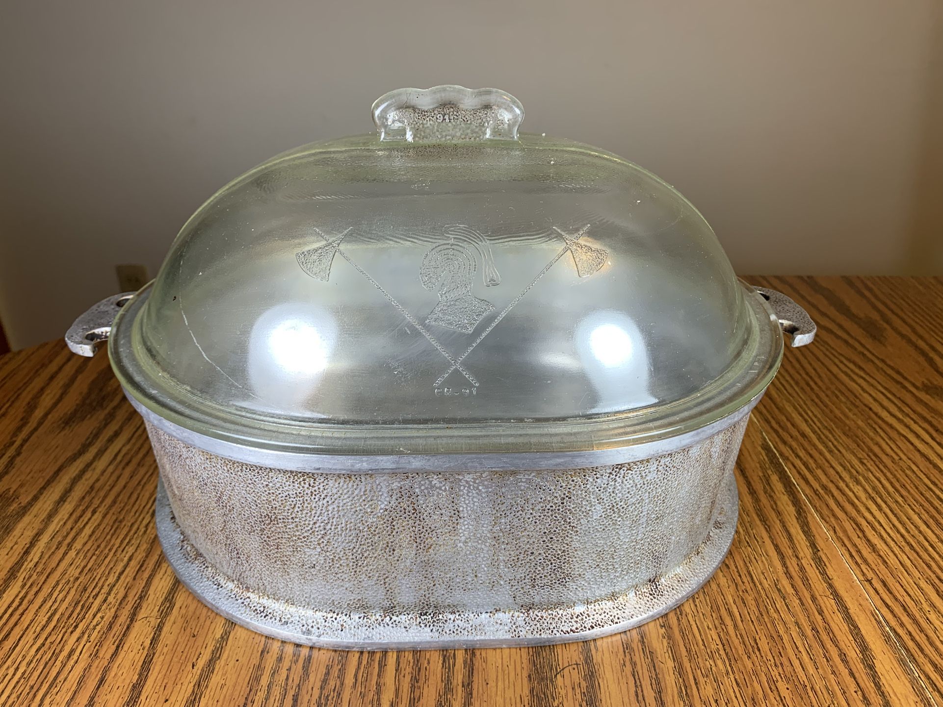 Vintage Guardian Ware Service Roaster Dutch Oven Glass Lid 15”wide Cookware MCM