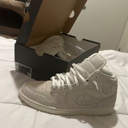 Air Jordan 1 MID SE CRAFT