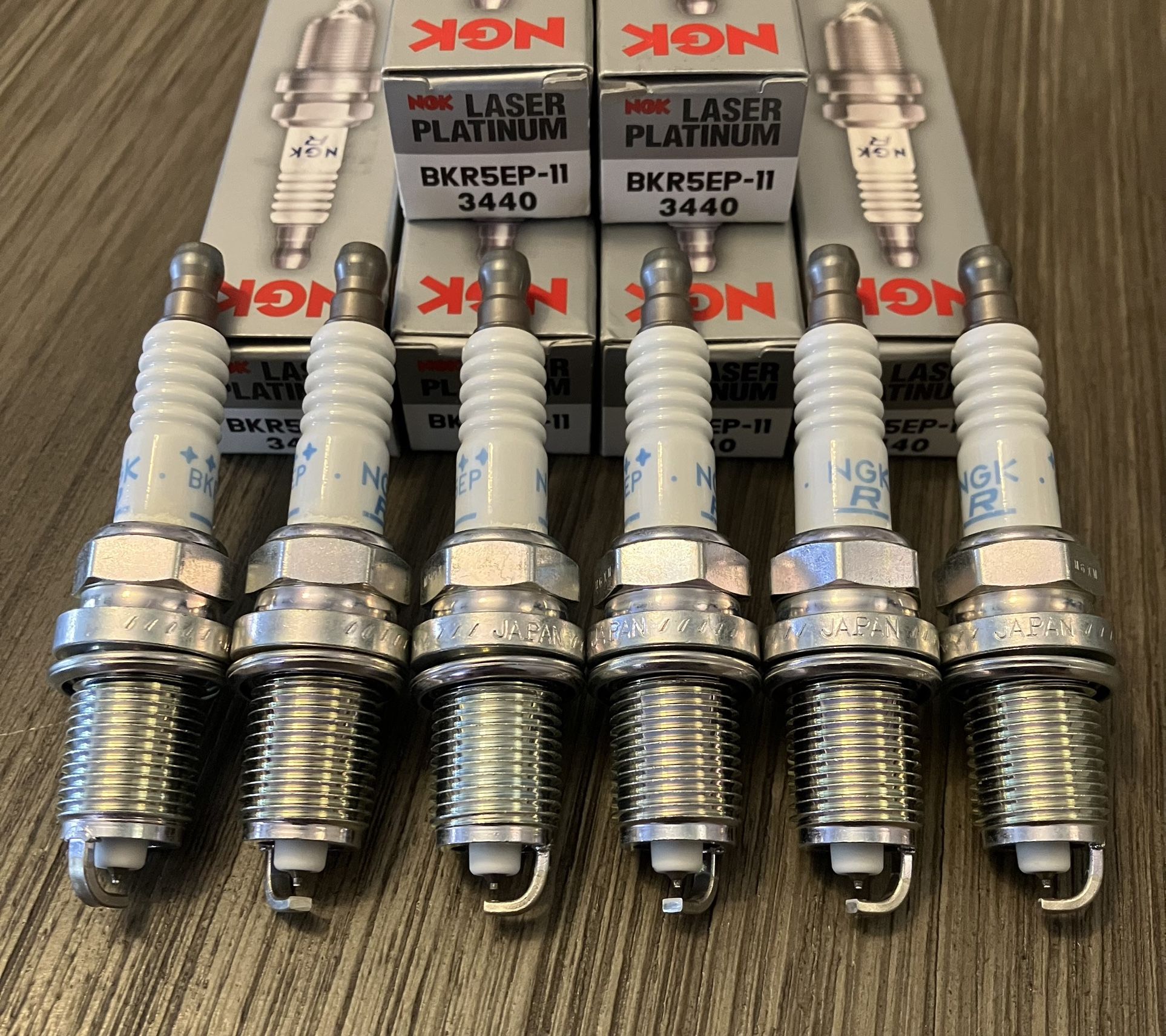 3440 BKR5EP-11 NGK | Laser Platinum Spark Plugs 6pk