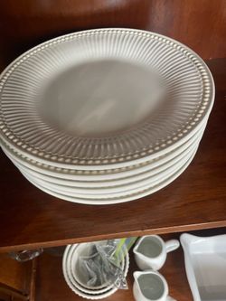 Lenox dinner plates