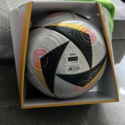 Adidas 2024 Euro Final Ball Size 5
