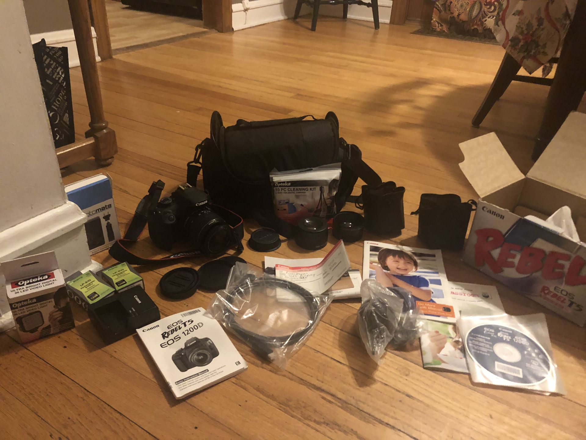 Canon EOS Rebel T5 digital camera package