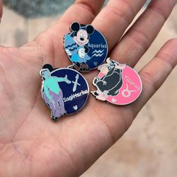 Disney pins