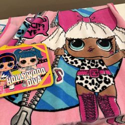 New LOL BLANKET & Tray Great For Car !! 