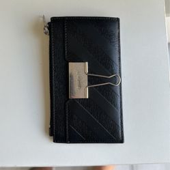 Off White Zip Wallet 