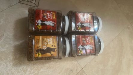 Friskies party mix $5