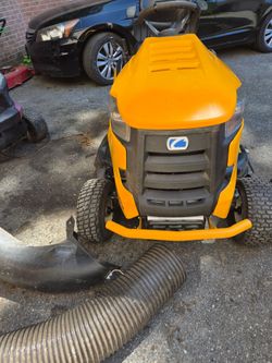 Cub cadet xt2 22 hp 42 in deck