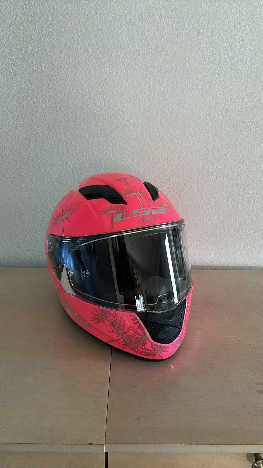 LS2 Motorcycle Helmet Size Small Like New