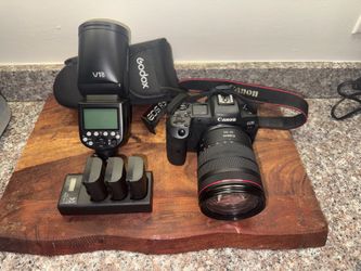 Canon R5 set w/flash & lens