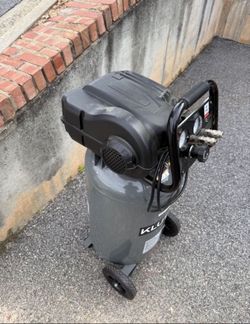 Klutch 29-Gallon Air Compressor, 2.5 HP, 120 Volts, 175 PSI. 
