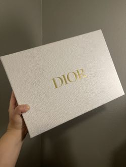Dior Box